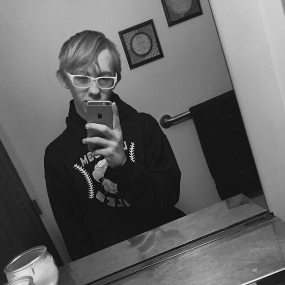 Meet your Posher, Jason - Picture 1 of 1